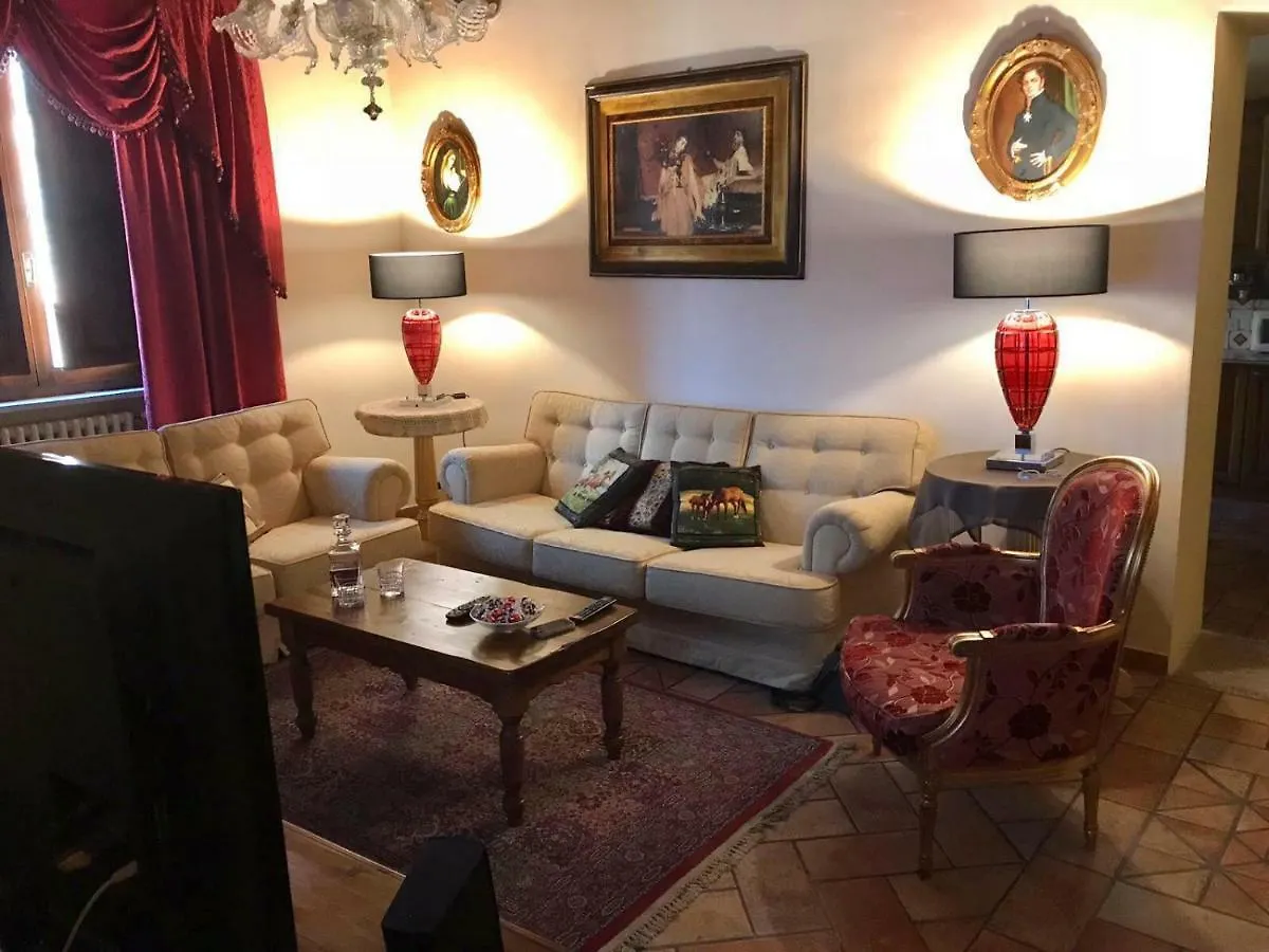Apartment Porta Nuova Home Colle Val D'Elsa Italy